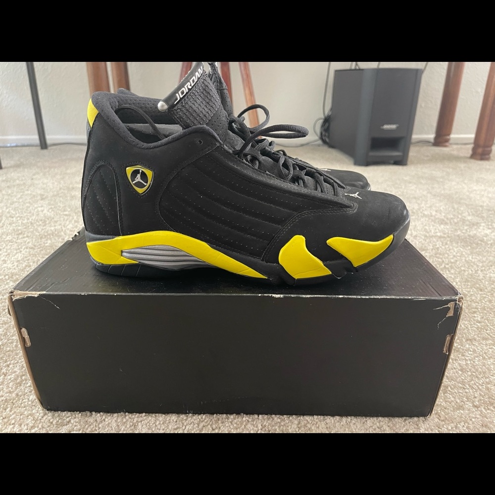 Air Jordan 14 retro BG “THUNDER”
